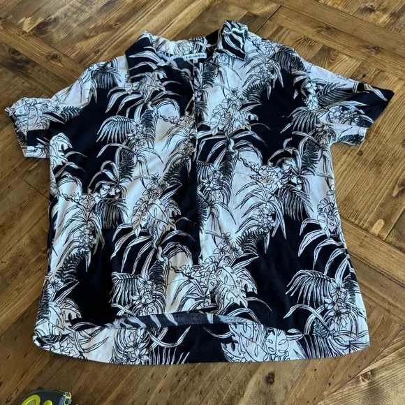 Reformation tropical goth button down, XL, VGUC - Picture 3 of 7